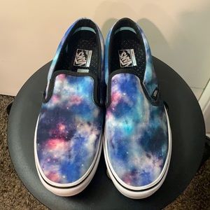 Vans Galaxy Print Like New juniors size 7 (wmn 8)